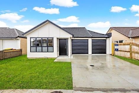 Photo of property in 10 Kotuku Crescent, Takanini, 2112