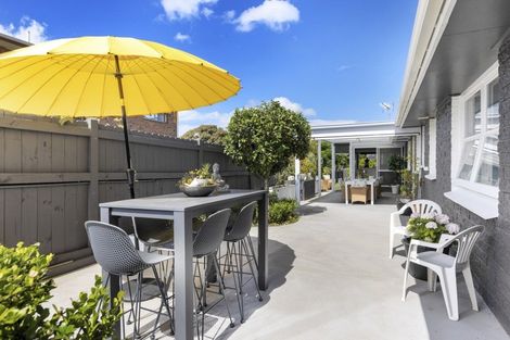 Photo of property in 1 Columba Place, Matua, Tauranga, 3110