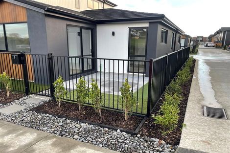 Photo of property in 20 Honowai Street, Kumeu, 0810