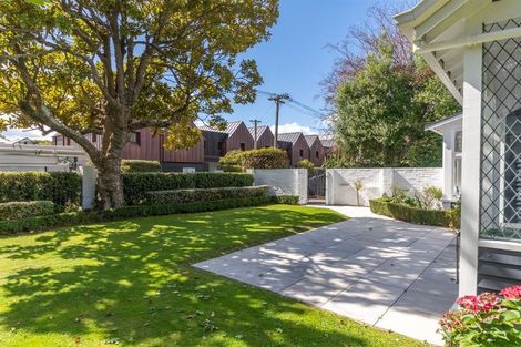 Photo of property in 80 Holly Road, St Albans, Christchurch, 8014
