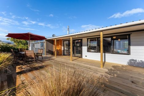 Photo of property in 20 Olive Terrace, Paraparaumu Beach, Paraparaumu, 5032