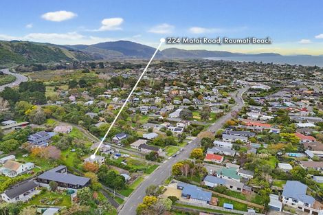 Photo of property in 224 Matai Road, Raumati Beach, Paraparaumu, 5032