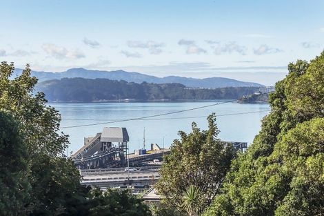 Photo of property in 72a Sar Street, Wadestown, Wellington, 6012