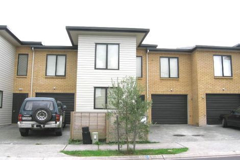 Photo of property in 34 Barnea Circle, Glen Eden, Auckland, 0602