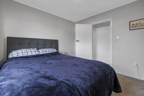 Photo of property in 5 Ngaio Place, Hawera, 4610