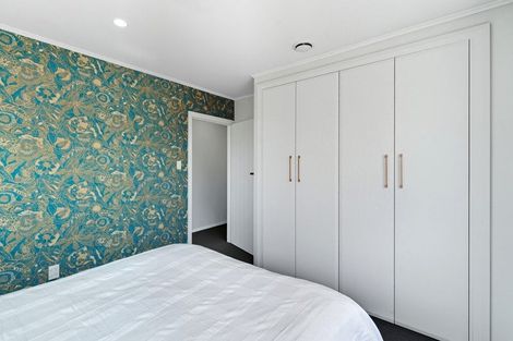 Photo of property in 6 Roswell Place, Islington, Christchurch, 8042