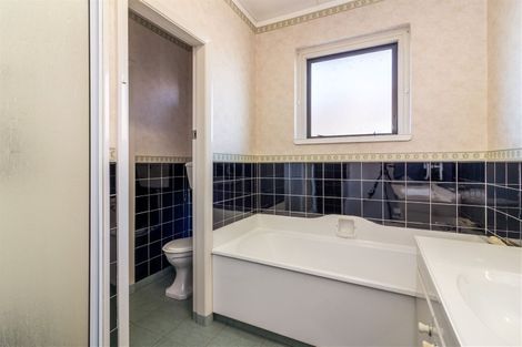 Photo of property in 37 Colwyn Street, Bryndwr, Christchurch, 8053