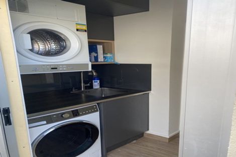 Photo of property in 7u7 Henry Street, Kilbirnie, Wellington, 6022