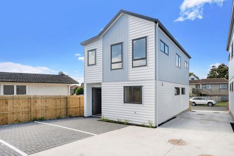 Photo of property in 28a Cape Road, Mangere, Auckland, 2022
