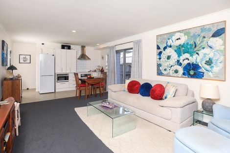 Photo of property in 4u2 Ross View Terrace, Dinsdale, Hamilton, 3204