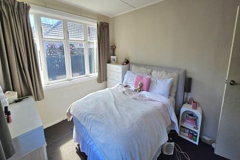 Photo of property in 17 Truman Road, Bryndwr, Christchurch, 8053