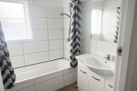 Photo of property in 103 Wordsworth Road, Manurewa, Auckland, 2102