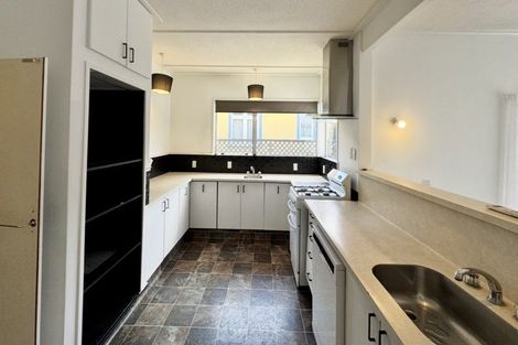 Photo of property in 313 Ruahine Street, Terrace End, Palmerston North, 4410