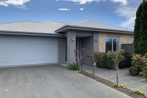 Photo of property in 20 Nyoli Street, Northcote, Christchurch, 8052