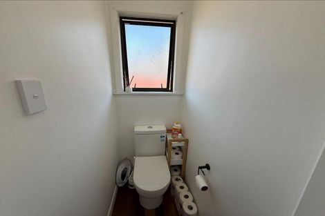 Photo of property in 15 Cornfoot Street, Castlecliff, Whanganui, 4501