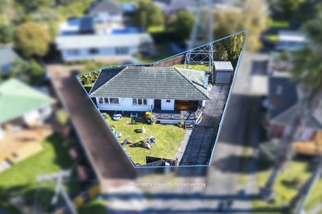 Photo of property in 23 Bedford Street, Te Atatu South, Auckland, 0610