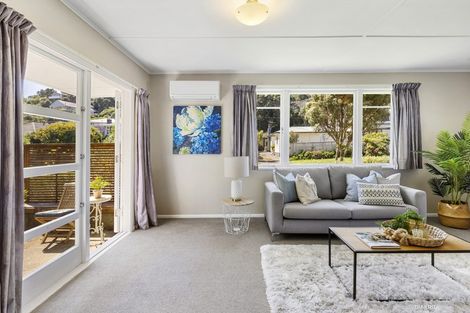 Photo of property in 142 Campbell Street, Karori, Wellington, 6012