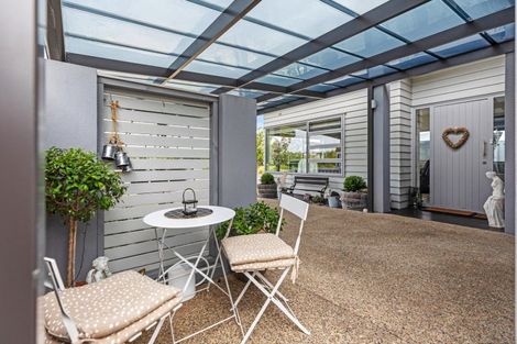 Photo of property in 21 Lakeview Quay, Pyes Pa, Tauranga, 3112