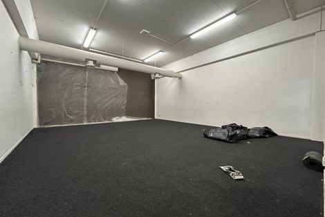 Photo of property in 122 Molesworth Street, Taita, Lower Hutt, 5011