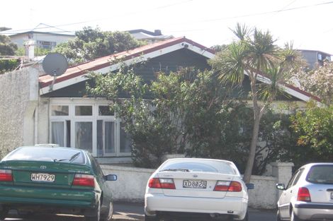 Photo of property in 10 Todman Street, Brooklyn, Wellington, 6021