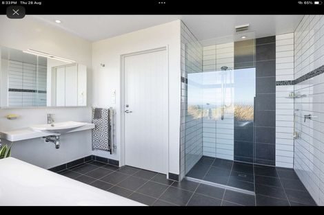 Photo of property in 25 Highgrove, Saint Clair, Dunedin, 9012