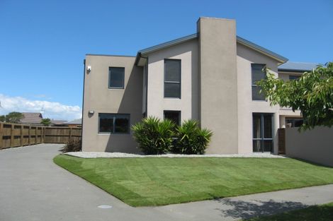 Photo of property in 71 Fairway Drive, Shirley, Christchurch, 8061