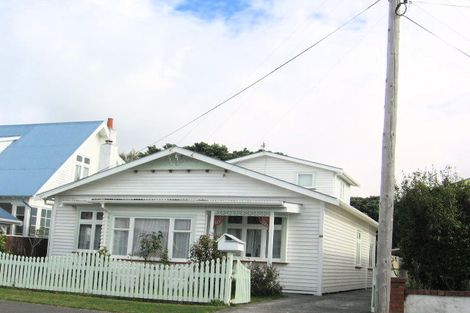 Photo of property in 55 Kensington Avenue, Petone, Lower Hutt, 5012