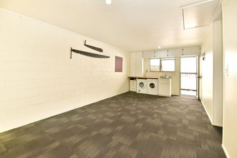 Photo of property in 19 Lillian Place, Orewa, 0931
