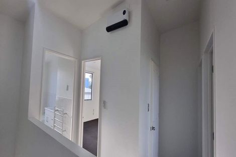 Photo of property in 26/3 Hulme Place, Henderson, Auckland, 0612