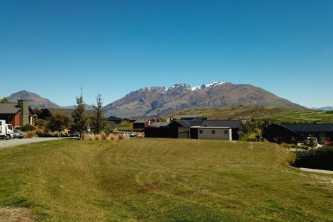Photo of property in 3 Kinross Lane, Jacks Point, Queenstown, 9371