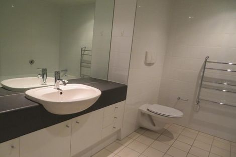 Photo of property in Sanctum Apartment, 10 Ebor Street, Te Aro, Wellington, 6011