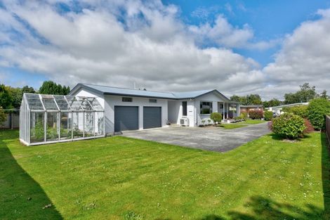 Photo of property in 17 Vera Street, Gore, 9710