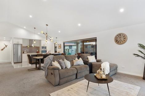 Photo of property in 53 Kahuparere Crescent, Pyes Pa, Tauranga, 3112