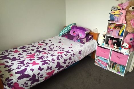 Photo of property in 178 Keri Vista Rise, Papakura, 2110