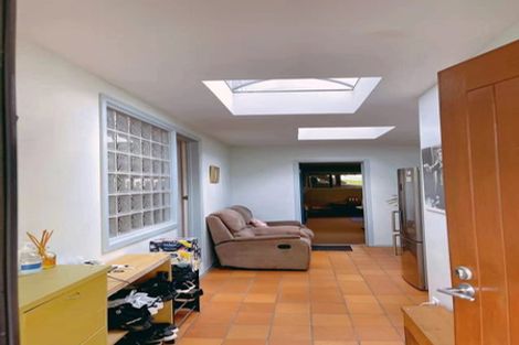 Photo of property in 5 Currey Crescent, Milford, Auckland, 0620