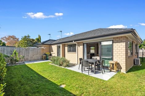 Photo of property in 10u3 Heath Street, Saint Andrews, Hamilton, 3200