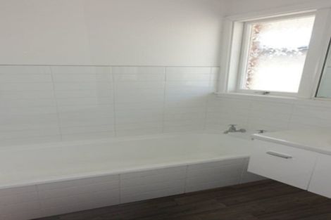 Photo of property in 5 Ketton Place, St Albans, Christchurch, 8052