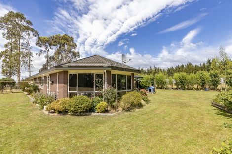 Photo of property in 12 Bush Road, Oxford, 7430
