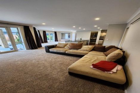 Photo of property in 6 Hampshire Court, Flagstaff, Hamilton, 3210