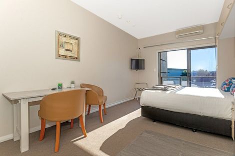 Photo of property in 223/2 Reads Quay, Gisborne, 4010