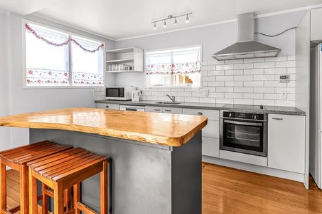 Photo of property in 13 Chaytor Street, Te Puke, 3119