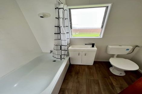 Photo of property in 5 Laurelwood Avenue, Pukekohe, 2120