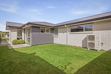 Photo of property in 6 Kohekohe Drive, Owhata, Rotorua, 3010