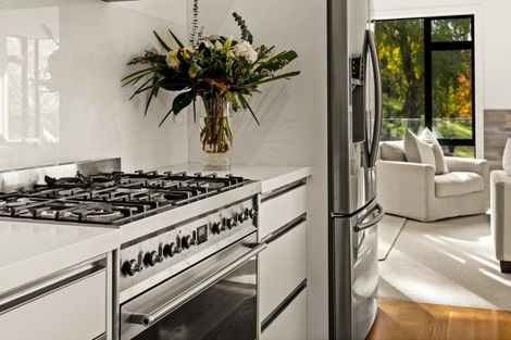 Photo of property in 22b Churchill Drive, Taradale, Napier, 4112