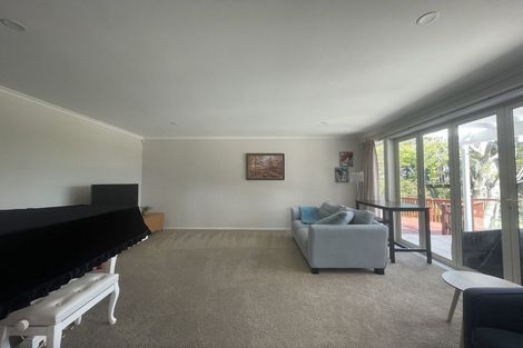 Photo of property in 88 Schnapper Rock Road, Schnapper Rock, Auckland, 0632