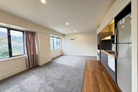Photo of property in St Peters Apartments, 9d/192 Willis Street, Te Aro, Wellington, 6011