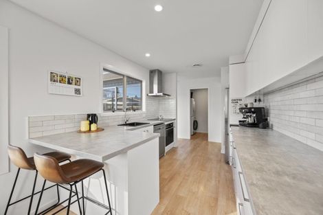 Photo of property in 18 Konini Crescent, Pirimai, Napier, 4112