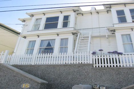 Photo of property in 16 Thompson Street, Mount Cook, Wellington, 6011