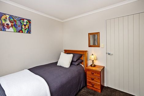 Photo of property in 53 Hoffman Court, Waikiwi, Invercargill, 9810