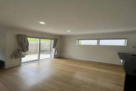 Photo of property in 37 Stockport Grove, Churton Park, Wellington, 6037